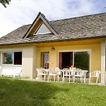 Village De Le Colombier