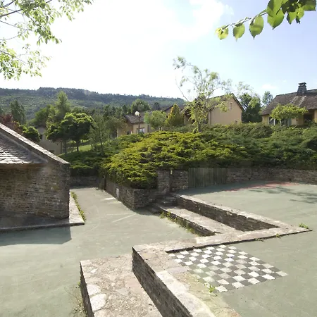 Village De Le Colombier 3* Mende