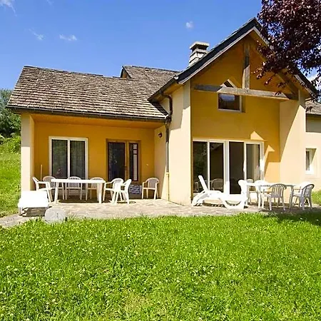 Village De Le Colombier Vakantiepark 3*