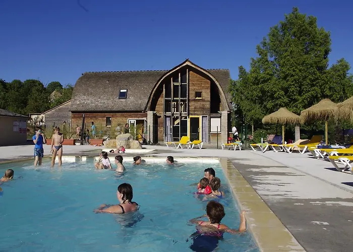 Village De Le Colombier Üdülőpark Mende