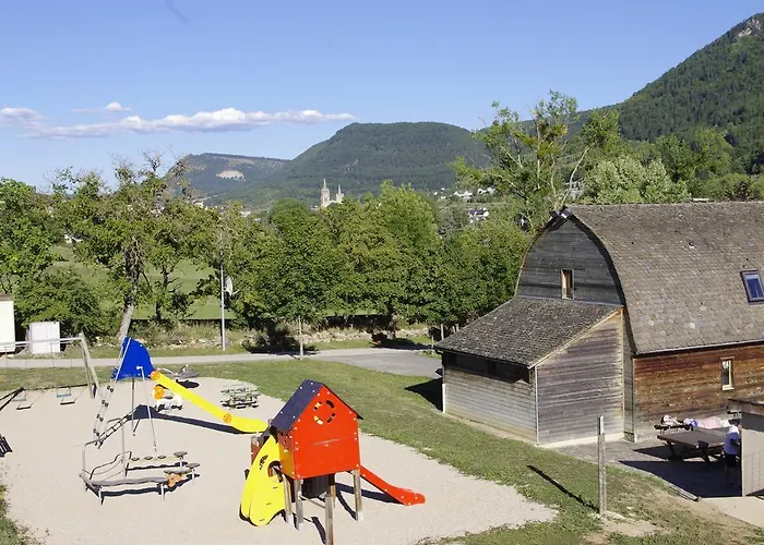 Village De Le Colombier Üdülőpark 3*
