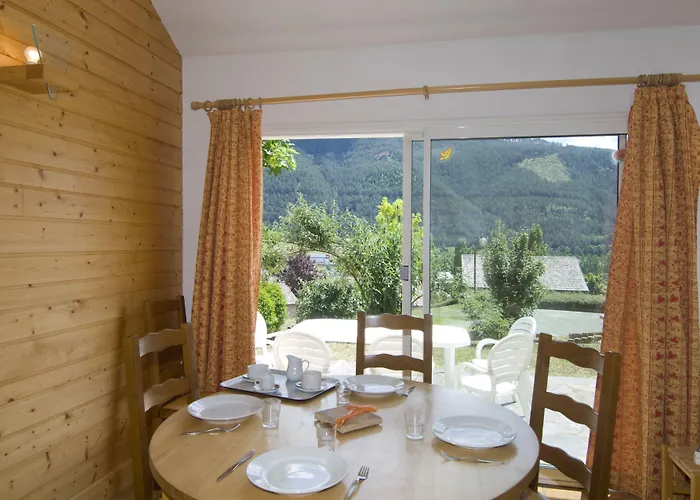 Üdülőpark Village De Le Colombier Mende
