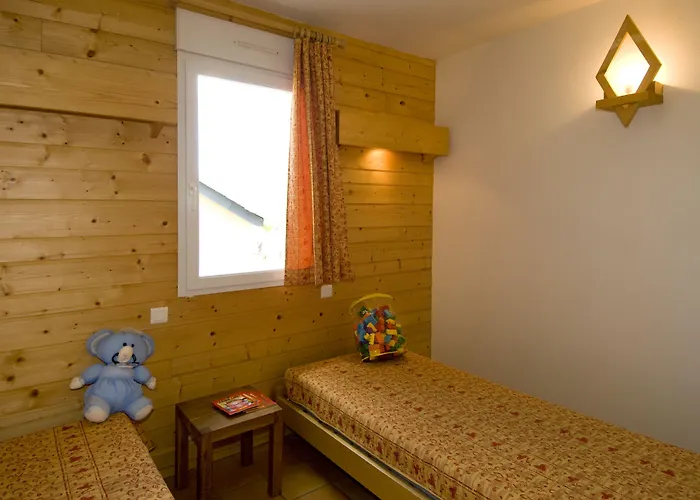 Üdülőpark Village De Le Colombier 3*